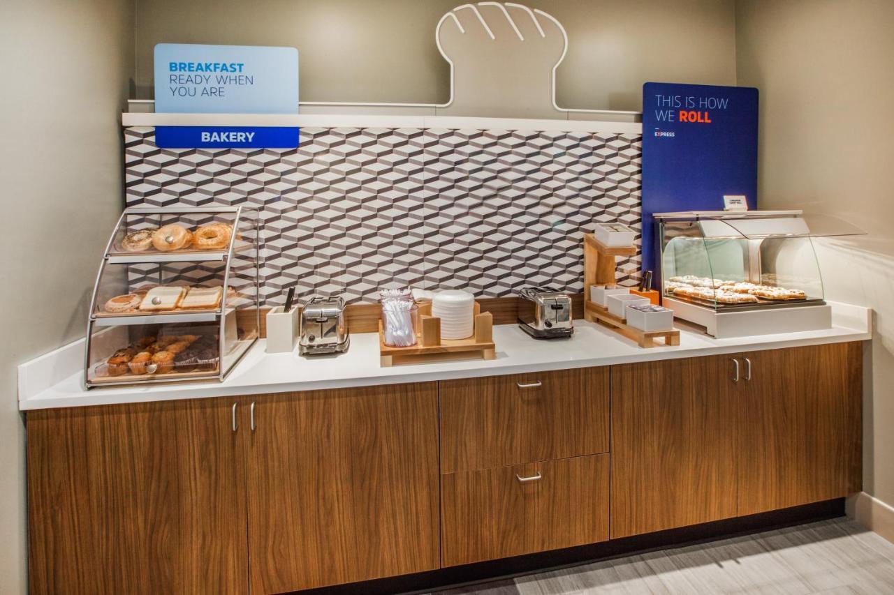 Holiday Inn Express & Suites - Bullhead City By Ihg Luaran gambar