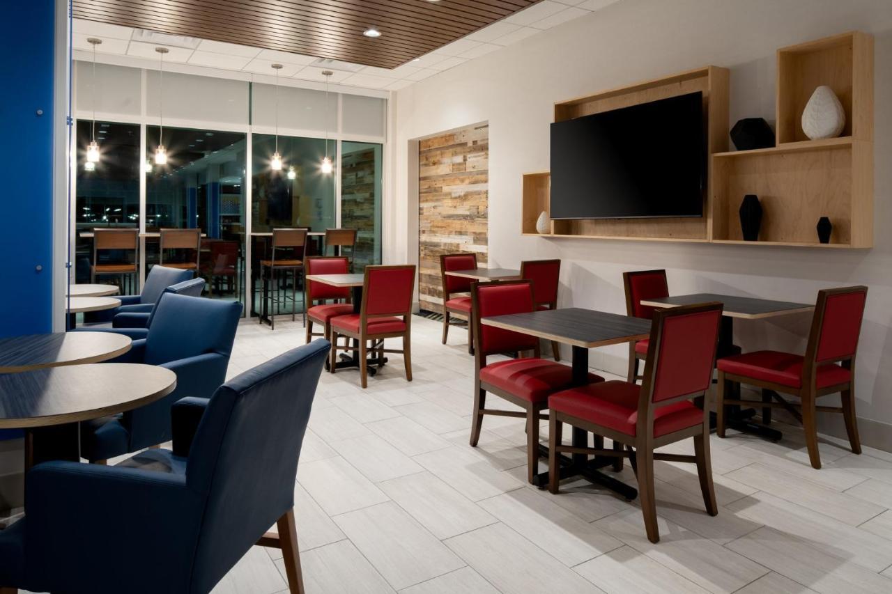 Holiday Inn Express & Suites - Bullhead City By Ihg Luaran gambar