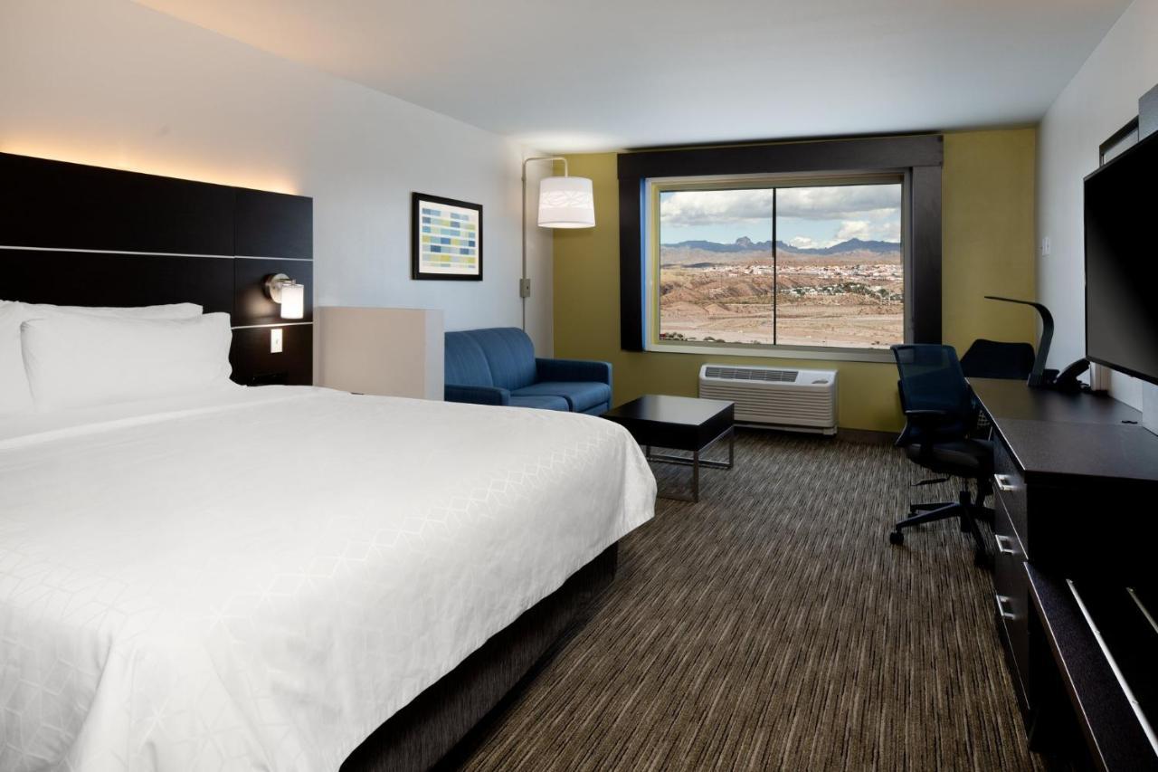 Holiday Inn Express & Suites - Bullhead City By Ihg Luaran gambar