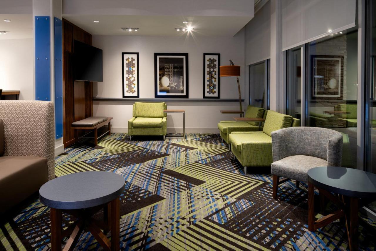 Holiday Inn Express & Suites - Bullhead City By Ihg Luaran gambar